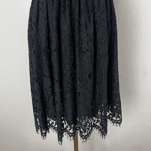 Lulus Mini Dress Black Lace V-Neck In This Moment Skater Sleeveless LBD Size‎ XS - Picture 3 of 10